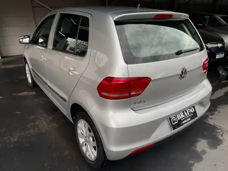 VOLKSWAGEN Fox 1.6 4P, Foto 6