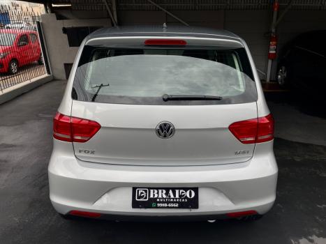 VOLKSWAGEN Fox 1.6 4P, Foto 5