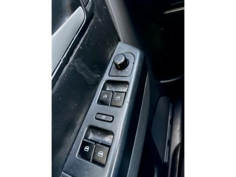 VOLKSWAGEN Fox 1.6 4P FLEX, Foto 12