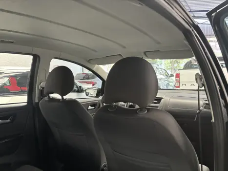 VOLKSWAGEN Fox 1.6 4P I-TREND FLEX, Foto 2