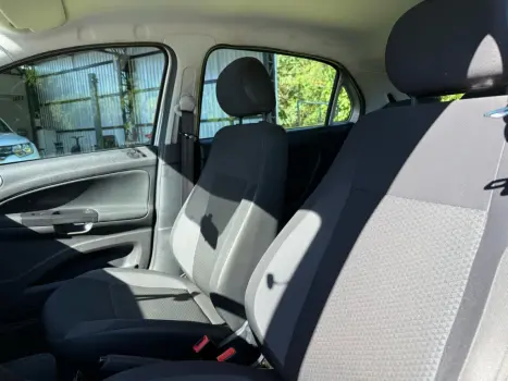 VOLKSWAGEN Gol 1.6 4P FLEX MSI, Foto 8