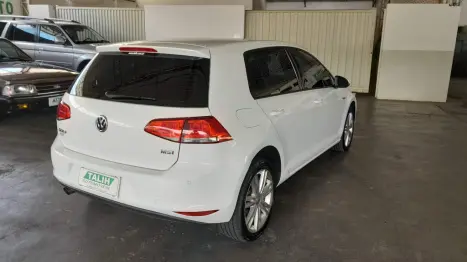 VOLKSWAGEN Golf 1.6 4P CONFORTLINE AUTOMÁTICO, Foto 10 VOLKSWAGEN Golf 1.6 4P CONFORTLINE AUTOMÁTICO, Foto 10