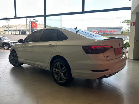 VOLKSWAGEN Jetta 1.4 4P 250 FLEX AUTOMÁTICO, Foto 5 VOLKSWAGEN Jetta 1.4 4P 250 FLEX AUTOMÁTICO, Foto 5