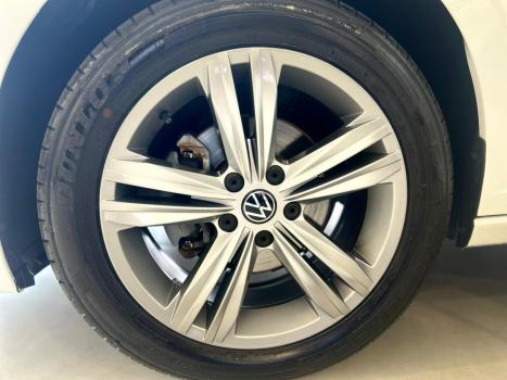 VOLKSWAGEN Jetta 1.4 4P 250 FLEX AUTOMÁTICO, Foto 8 VOLKSWAGEN Jetta 1.4 4P 250 FLEX AUTOMÁTICO, Foto 8