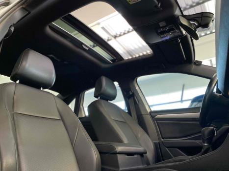 VOLKSWAGEN Jetta 1.4 4P 250 TSI R-LINE AUTOM�TICO, Foto 14