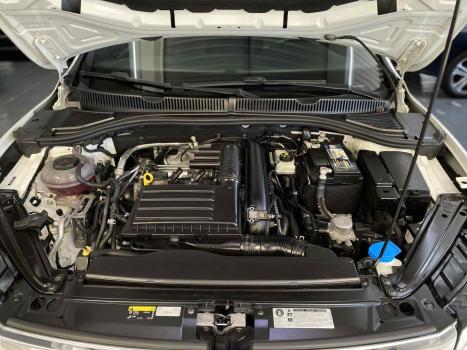 VOLKSWAGEN Jetta 1.4 4P 250 TSI R-LINE AUTOM�TICO, Foto 19