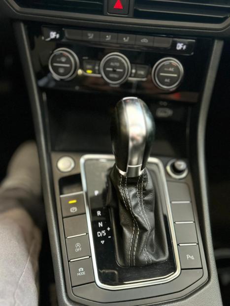 VOLKSWAGEN Jetta 1.4 4P 250 TSI R-LINE AUTOM�TICO, Foto 16