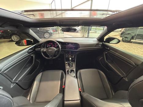 VOLKSWAGEN Jetta 1.4 4P 250 TSI R-LINE AUTOM�TICO, Foto 19