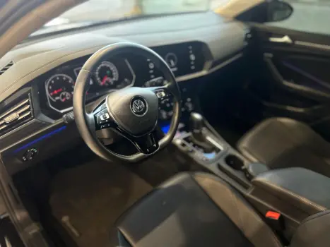 VOLKSWAGEN Jetta 1.4 4P 250 TSI TURBO COMFORTLINE AUTOM�TICO, Foto 9