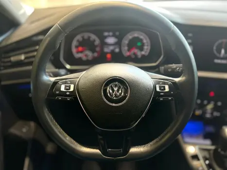 VOLKSWAGEN Jetta 1.4 4P 250 TSI TURBO COMFORTLINE AUTOM�TICO, Foto 12