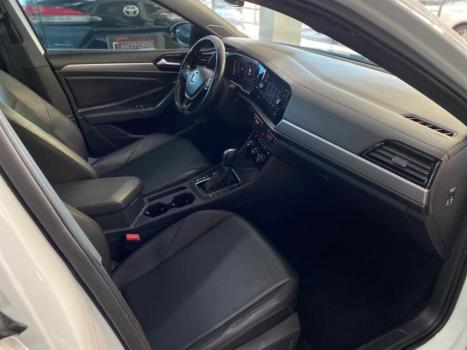 VOLKSWAGEN Jetta 1.4 4P 250 TSI R-LINE AUTOM�TICO, Foto 13
