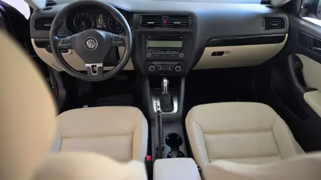 VOLKSWAGEN Jetta 2.0 4P CONFORTLINE FLEX, Foto 11