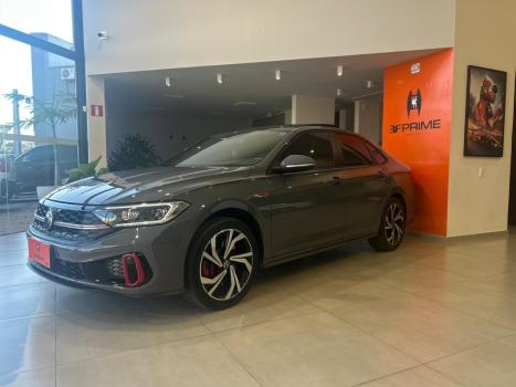 VOLKSWAGEN Jetta 2.0 4P 350 TSI GLI AUTOMTICO DSG, Foto 4