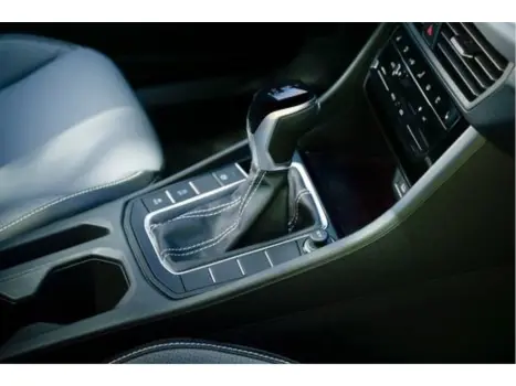 VOLKSWAGEN Jetta 2.0 4P 350 TSI GLI AUTOMTICO DSG, Foto 30