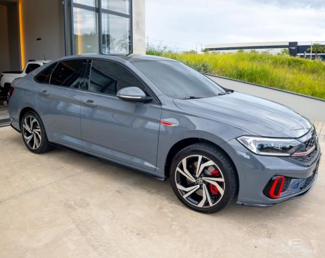 VOLKSWAGEN Jetta 2.0 4P 350 TSI GLI AUTOM�TICO DSG, Foto 2