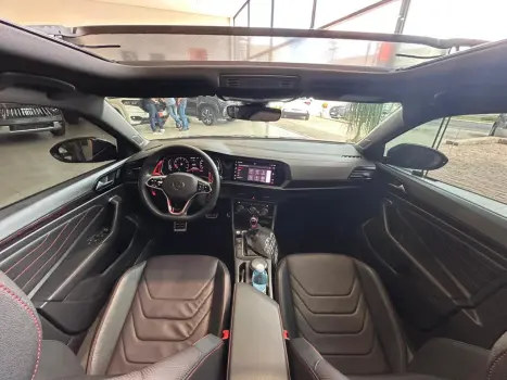 VOLKSWAGEN Jetta 2.0 4P 350 TSI GLI AUTOM�TICO DSG, Foto 19