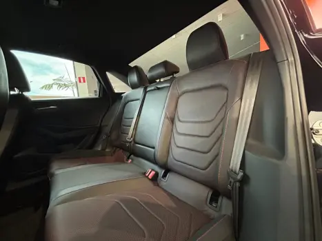 VOLKSWAGEN Jetta 2.0 4P 350 TSI GLI AUTOM�TICO DSG, Foto 20