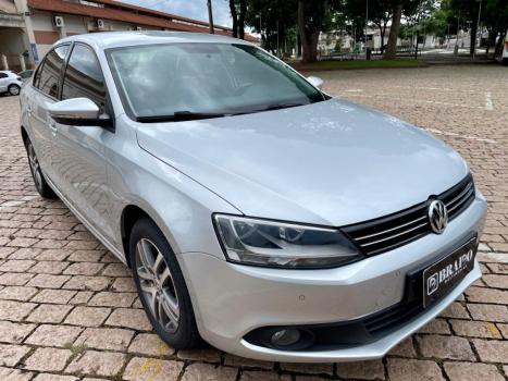 VOLKSWAGEN Jetta 2.0 4P FLEX COMFORTLINE TIPTRONIC AUTOM�TICO, Foto 3