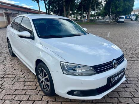 VOLKSWAGEN Jetta 2.0 4P FLEX COMFORTLINE TIPTRONIC AUTOM�TICO, Foto 3