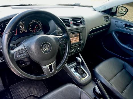 VOLKSWAGEN Jetta 2.0 4P FLEX COMFORTLINE TIPTRONIC AUTOM�TICO, Foto 9