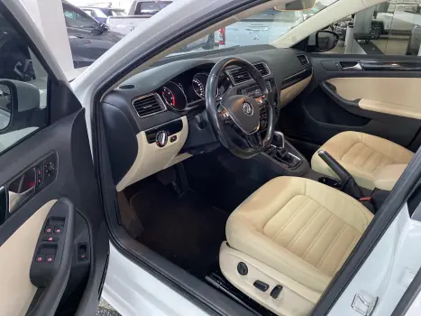 VOLKSWAGEN Jetta 2.0 4P 350 TSI GLI AUTOM�TICO DSG, Foto 8