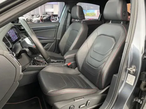 VOLKSWAGEN Jetta 2.0 4P 350 TSI GLI AUTOM�TICO DSG, Foto 9