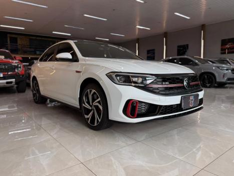 VOLKSWAGEN Jetta 2.0 4P 350 TSI GLI AUTOM�TICO DSG, Foto 2