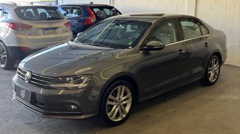 VOLKSWAGEN Jetta 2.0 4P TSI HIGHLINE 211 CV AUTOM�TICO, Foto 4