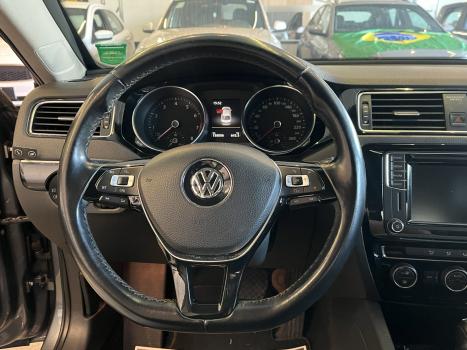 VOLKSWAGEN Jetta 2.0 4P TSI HIGHLINE 211 CV AUTOM�TICO, Foto 11