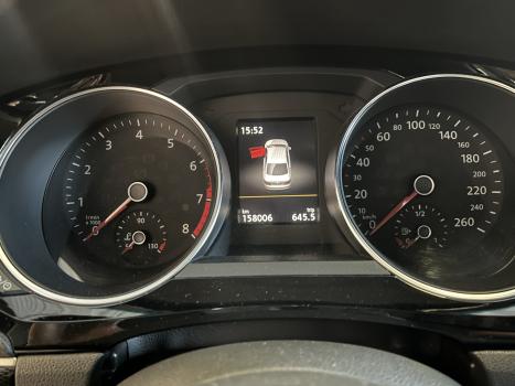 VOLKSWAGEN Jetta 2.0 4P TSI HIGHLINE 211 CV AUTOM�TICO, Foto 13