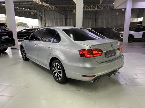 VOLKSWAGEN Jetta 2.0 4P FLEX COMFORTLINE TIPTRONIC AUTOM�TICO, Foto 6
