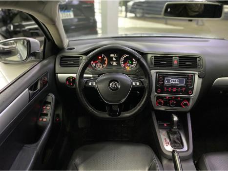VOLKSWAGEN Jetta 2.0 4P FLEX COMFORTLINE TIPTRONIC AUTOM�TICO, Foto 15