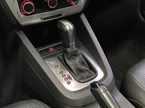 VOLKSWAGEN Jetta 2.0 4P FLEX COMFORTLINE TIPTRONIC AUTOM�TICO, Foto 17