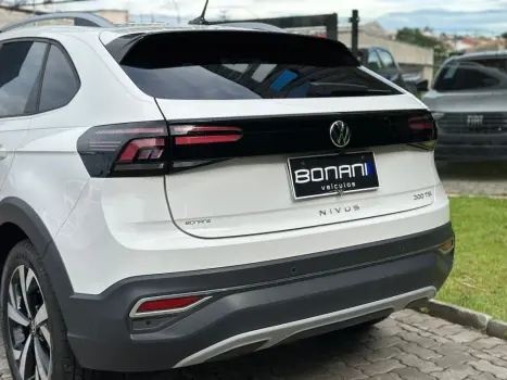 VOLKSWAGEN Nivus 1.0 4P FLEX 200 TSI HIGHLINE TURBO AUTOMTICO, Foto 9