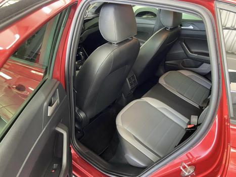 VOLKSWAGEN Nivus 1.0 4P FLEX 200 TSI HIGHLINE TURBO AUTOM�TICO, Foto 10