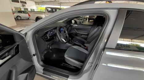 VOLKSWAGEN Nivus 1.0 4P FLEX 200 TSI HIGHLINE TURBO AUTOMTICO, Foto 2