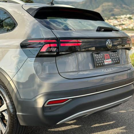 VOLKSWAGEN Nivus 1.0 4P FLEX 200 TSI HIGHLINE TURBO AUTOMTICO, Foto 8