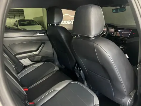 VOLKSWAGEN Nivus 1.0 4P FLEX 170 TSI SENSE TURBO AUTOM�TICO, Foto 17