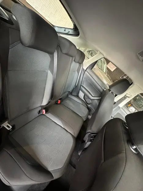 VOLKSWAGEN Nivus 1.0 4P FLEX 200 TSI COMFORTLINE TURBO AUTOMTICO, Foto 13