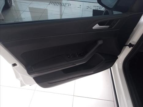 VOLKSWAGEN Nivus 1.0 4P FLEX 200 TSI HIGHLINE TURBO AUTOM�TICO, Foto 9