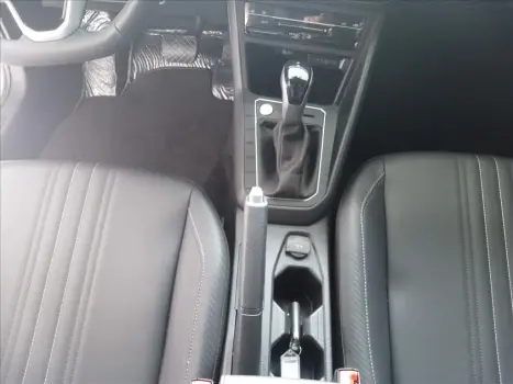 VOLKSWAGEN Nivus 1.0 4P FLEX 200 TSI HIGHLINE TURBO AUTOM�TICO, Foto 12