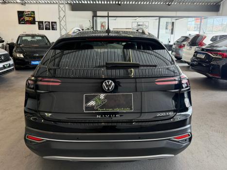 VOLKSWAGEN Nivus 1.0 4P FLEX 200 TSI HIGHLINE TURBO AUTOM�TICO, Foto 9