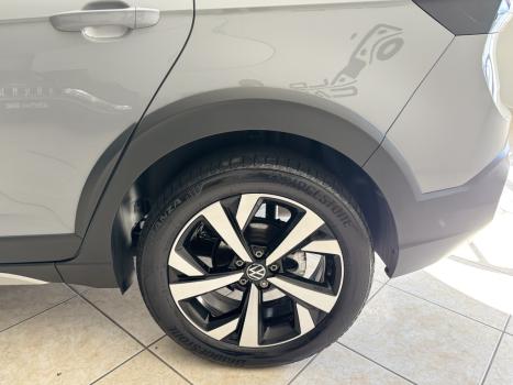 VOLKSWAGEN Nivus 1.0 4P FLEX 200 TSI HIGHLINE TURBO AUTOM�TICO, Foto 11