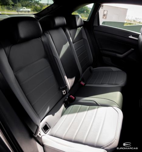 VOLKSWAGEN Nivus 1.0 4P FLEX 200 TSI HIGHLINE TURBO AUTOM�TICO, Foto 13