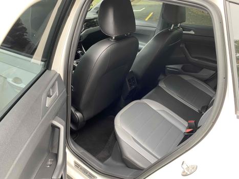 VOLKSWAGEN Nivus 1.0 4P FLEX 200 TSI HIGHLINE TURBO AUTOM�TICO, Foto 14