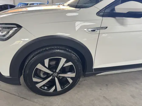 VOLKSWAGEN Nivus 1.0 4P FLEX 200 TSI HIGHLINE TURBO AUTOM�TICO, Foto 7