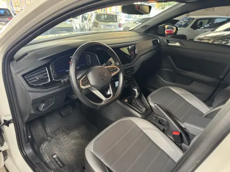 VOLKSWAGEN Nivus 1.0 4P FLEX 200 TSI HIGHLINE TURBO AUTOM�TICO, Foto 17