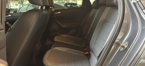 VOLKSWAGEN Nivus 1.0 4P FLEX 200 TSI HIGHLINE TURBO AUTOM�TICO, Foto 8