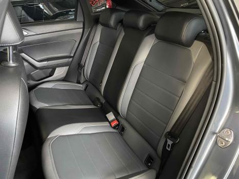VOLKSWAGEN Nivus 1.0 4P FLEX 200 TSI HIGHLINE TURBO AUTOM�TICO, Foto 11