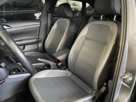 VOLKSWAGEN Nivus 1.0 4P FLEX 200 TSI HIGHLINE TURBO AUTOM�TICO, Foto 9